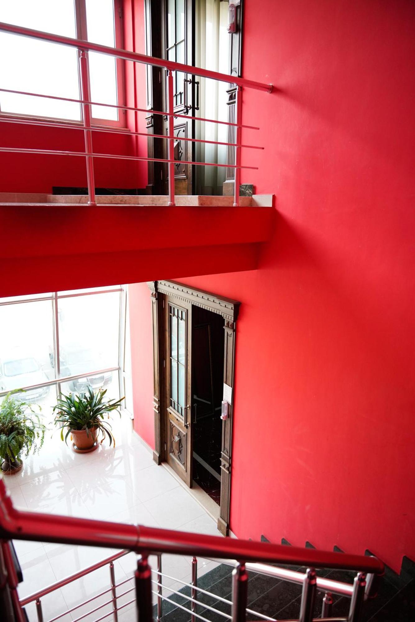 Hotel Monopoli Kʼutʼaisi Exterior foto